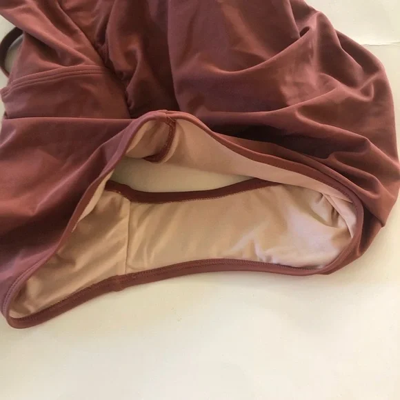 CUPSHE Women's Square Neck Tummy Control Rushed Strappy One Piece Swimwear Sz M - Picture 7 of 12